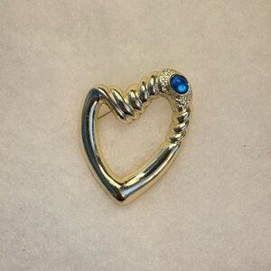 Gold Tone Heart Brooch Pin Costume Jewelry